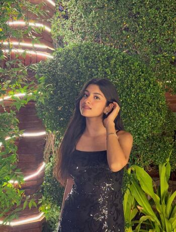 Full leaked Aradhya  page private onlyfans photo