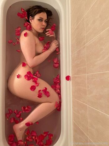 Full leaked Ariamrfp page private onlyfans photo