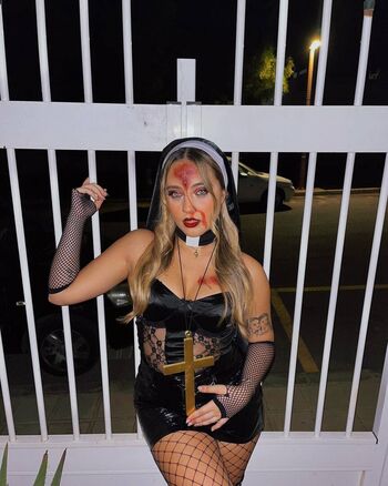 Full leaked Aricedress private onlyfans photo