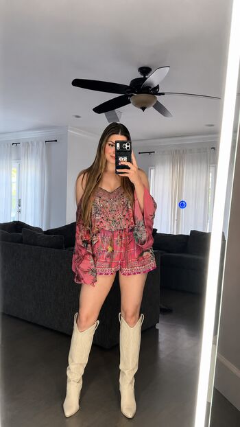 Full leaked Ariel winter page private onlyfans photo