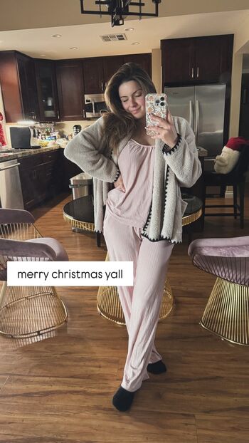 Full leaked Ariel winter page private onlyfans photo