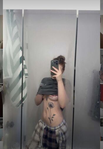 Full leaked Arierae private onlyfans photo