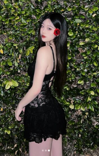Full leaked Arii iz page private onlyfans photo