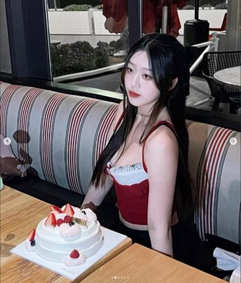 Full leaked Arii iz page private onlyfans photo