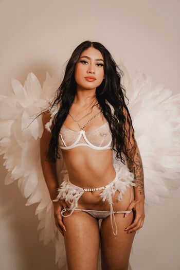 Full leaked Ashley beaomunt page private onlyfans photo