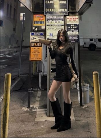 Full leaked Ashleychaee private onlyfans photo