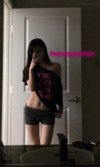 Full leaked Ashleychaee private onlyfans photo