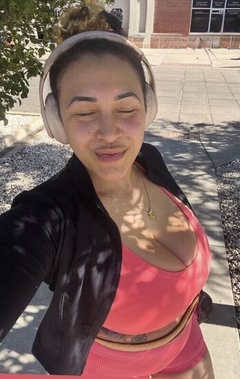 Full leaked Aspen griffin private onlyfans photo