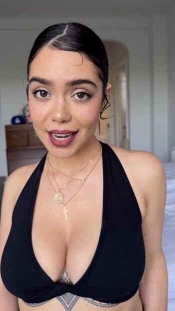 Full leaked Aulii cravalho private onlyfans photo