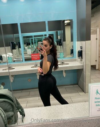 Full leaked Autumnpowersxo private onlyfans photo