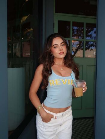Full leaked Ava allan page private onlyfans photo