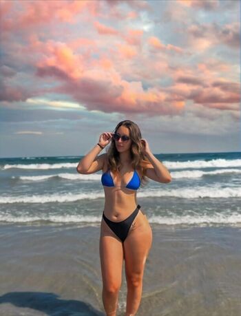 Ava Barone