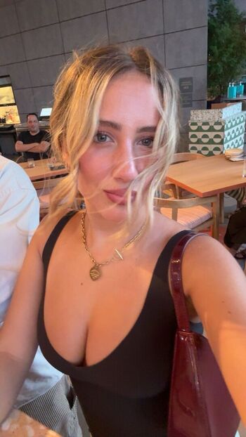 Full leaked Ava kolker  page private onlyfans photo