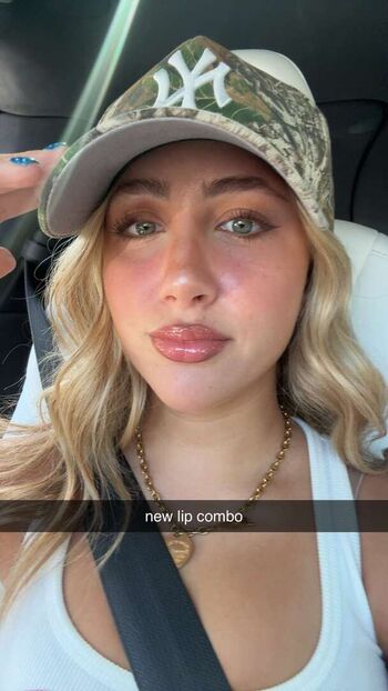 Full leaked Ava kolker  page private onlyfans photo