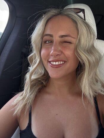 Full leaked Ava kolker page private onlyfans photo