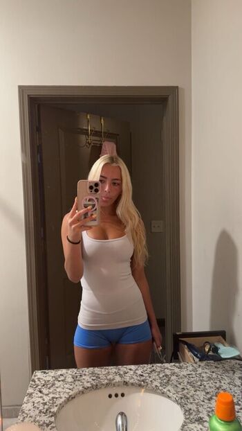 Full leaked Ava nucci private onlyfans photo