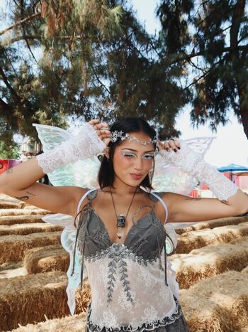 Full leaked Avani gregg page private onlyfans photo