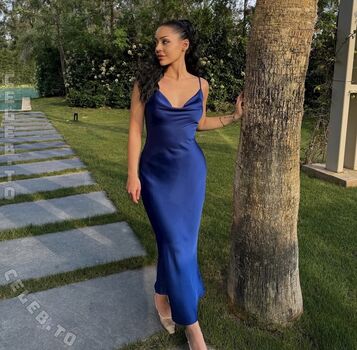 Full leaked Ayliva private onlyfans photo