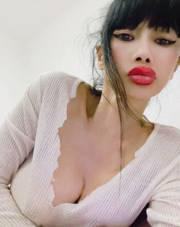 Full leaked Bai ling page private onlyfans photo