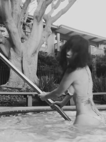 Full leaked Bai ling page private onlyfans photo