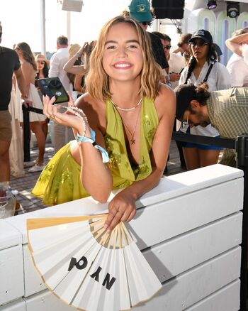 Full leaked Bailee madison private onlyfans photo