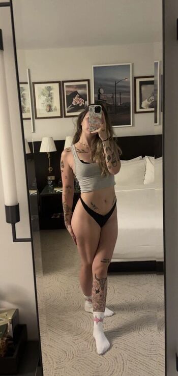 Full leaked Baileygoat private onlyfans photo