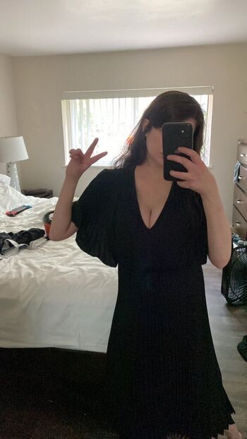 Full leaked Baileymoonposting private onlyfans photo