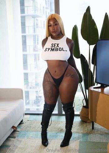 Full leaked Barbee bandz page private onlyfans photo