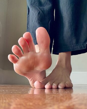 Full leaked Barearchedbeauty page private onlyfans photo