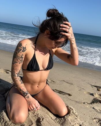Full leaked Bea miller private onlyfans photo