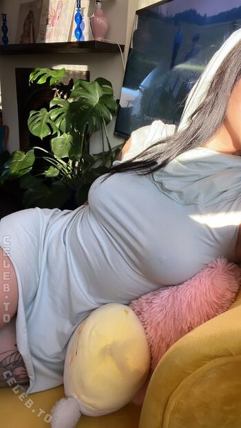Full leaked Beabadoobee page private onlyfans photo