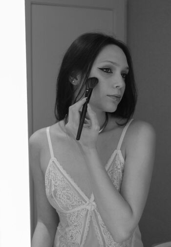 Full leaked Becarol private onlyfans photo