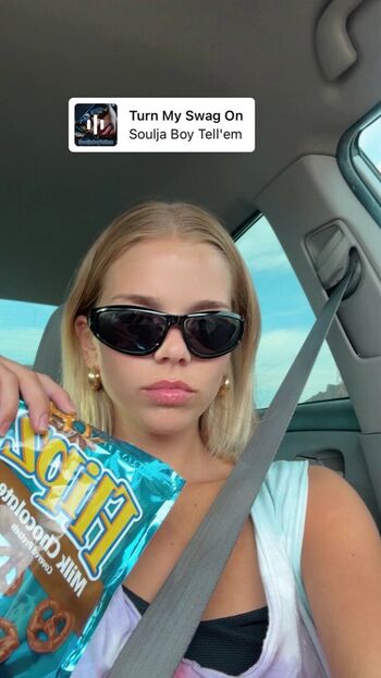 Full leaked Becca means page private onlyfans photo