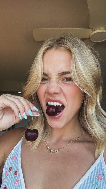 Full leaked Becca means page private onlyfans photo