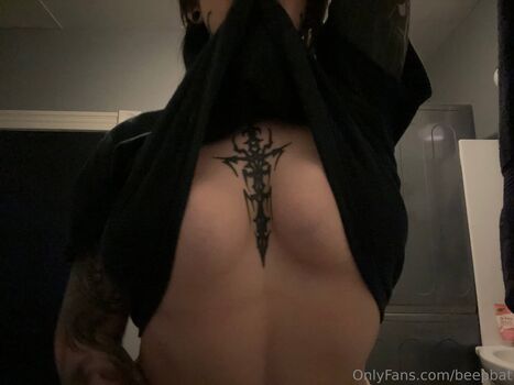 Full leaked Beepbat private onlyfans photo