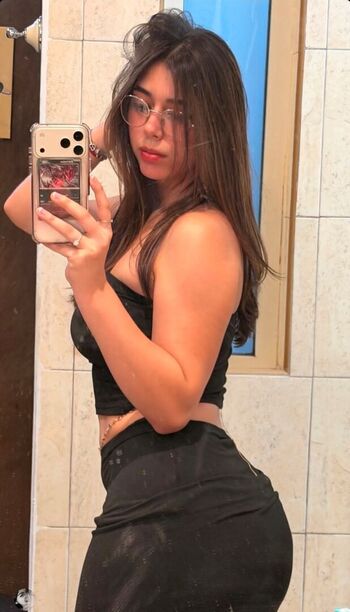 Full leaked Belapunkk private onlyfans photo
