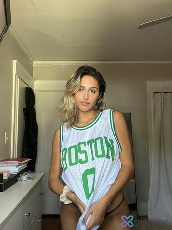 Full leaked Bella keuch page private onlyfans photo