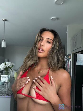 Full leaked Bella keuch page private onlyfans photo