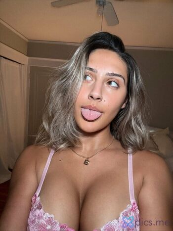 Full leaked Bella keuch page private onlyfans photo