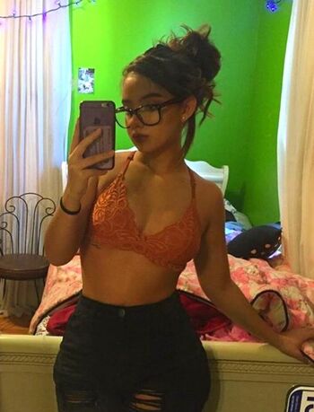 Full leaked Bellaa pass private onlyfans photo