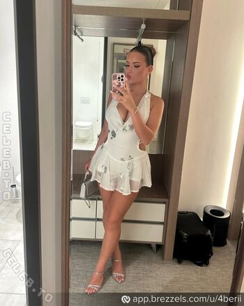 Full leaked Berivan deli private onlyfans photo