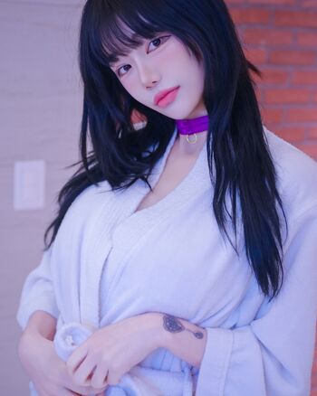 Full leaked Berry page private onlyfans photo