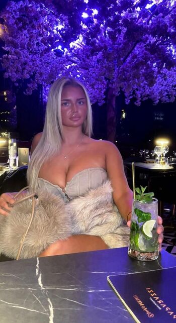 Full leaked Beth gould page private onlyfans photo