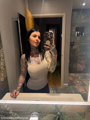 Full leaked Bethany moore private onlyfans photo