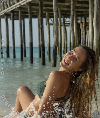 Full leaked Betterworld travellers private onlyfans photo