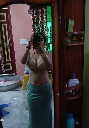 Full leaked Bhindeshitara private onlyfans photo