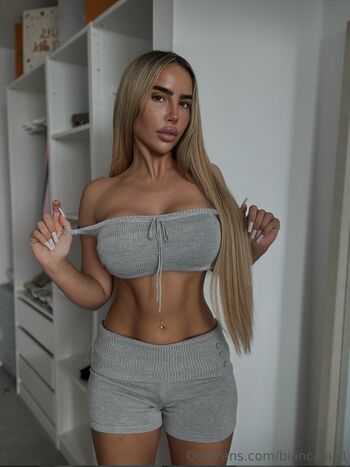 Full leaked Bianca jae page private onlyfans photo