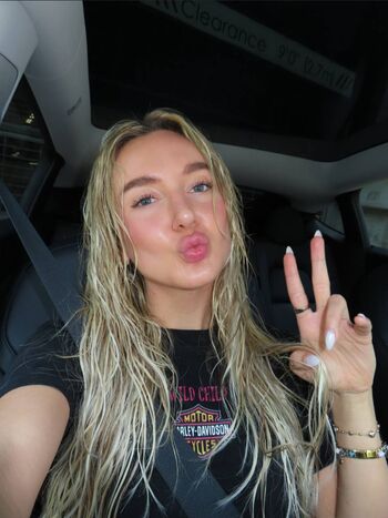 Full leaked Blondecpl page private onlyfans photo