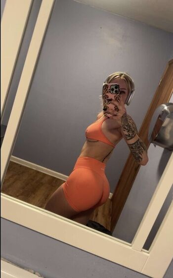 Full leaked Blondegalx page private onlyfans photo