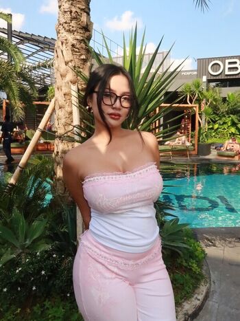 Full leaked Bluntviews private onlyfans photo
